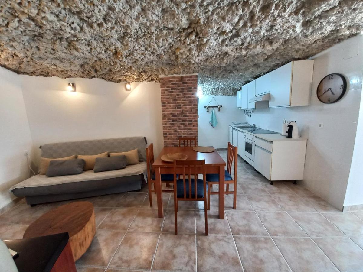 Casa Cueva El Porton Villa อัลกาลา เดล ฆูการ์ ภายนอก รูปภาพ